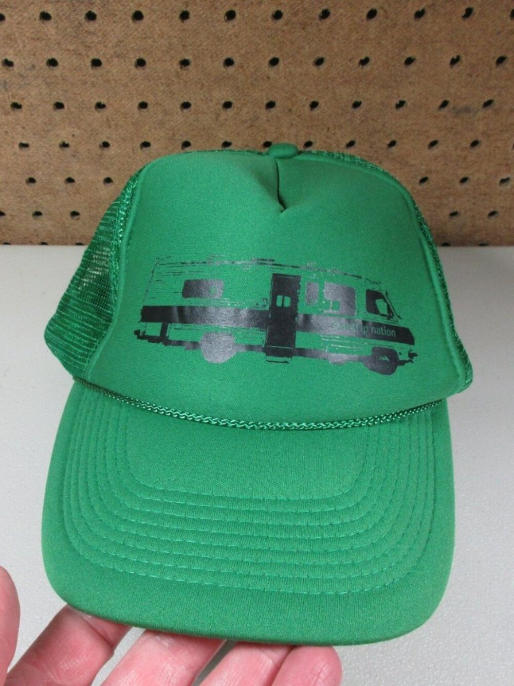 Vintage Nissun mens green black Roadtrip Nation trucker snapback hat EUC
